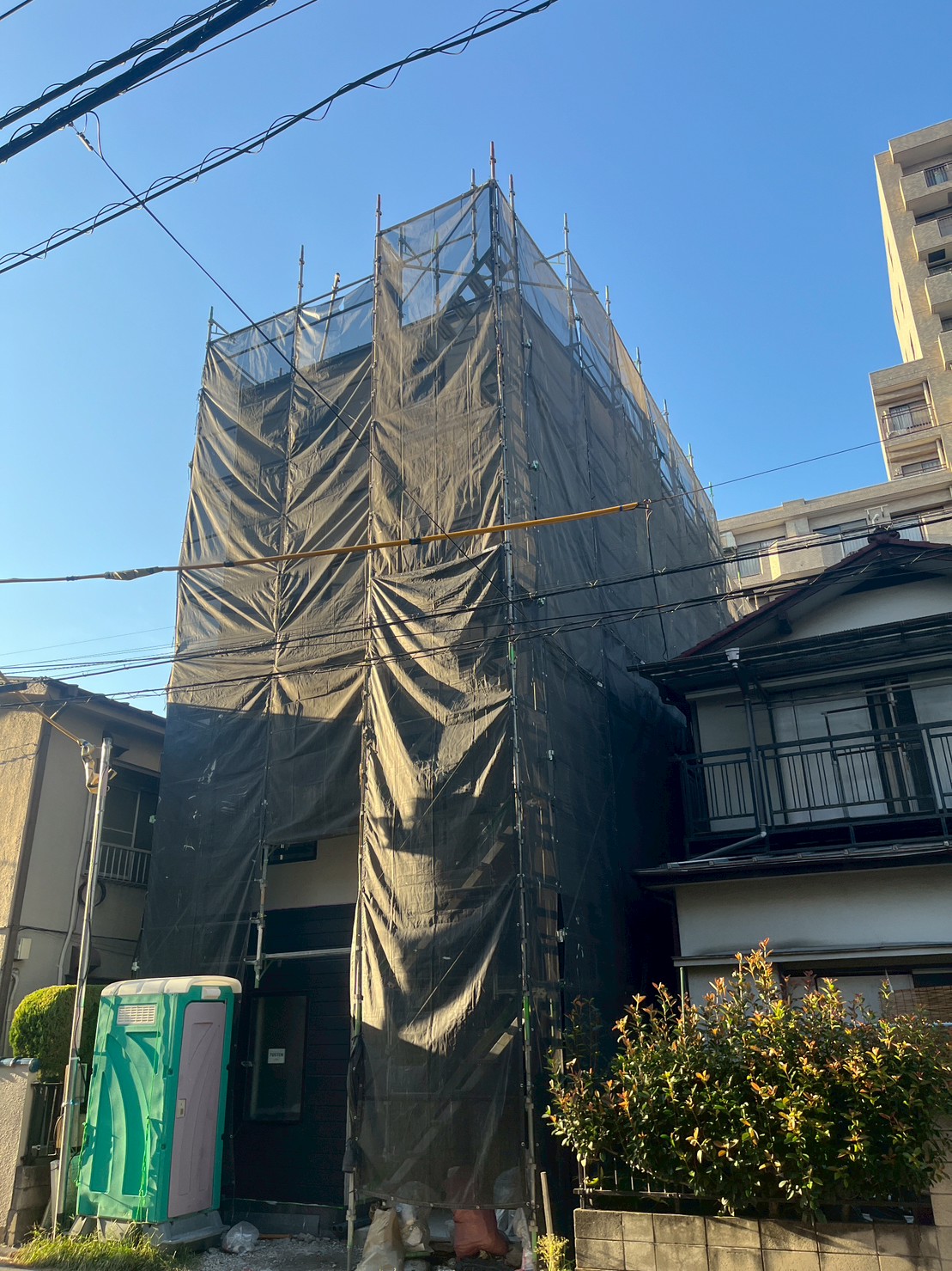 川口市川口駅鉄骨4階建て建築中マンション