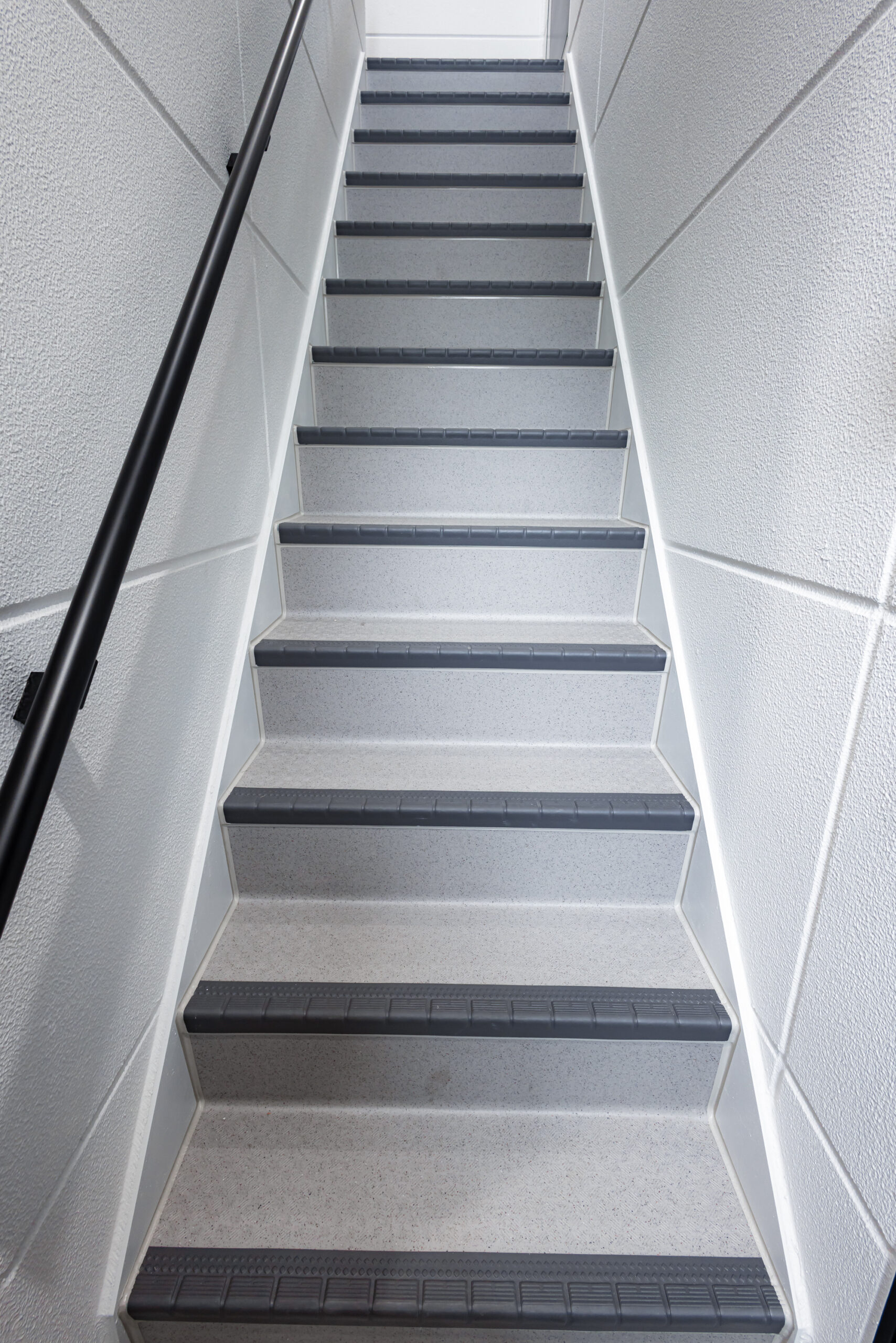 荒川区沼袋鉄骨完成物件4階マンション